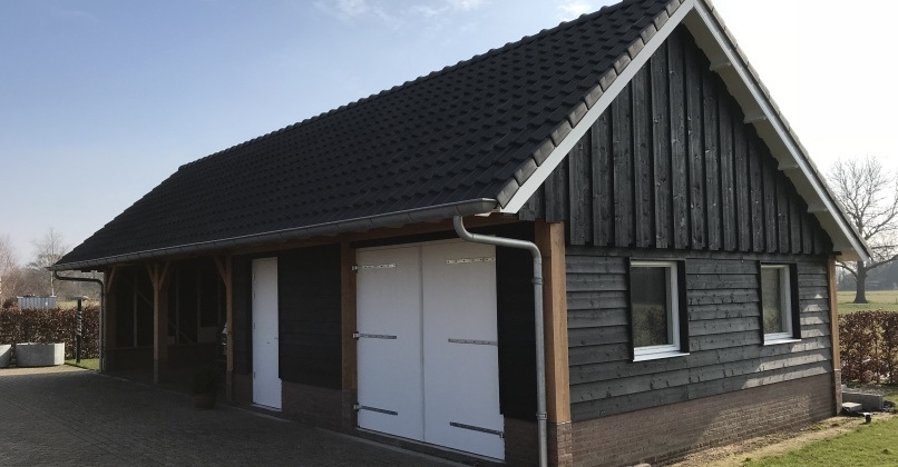Rustieke schuur van douglas